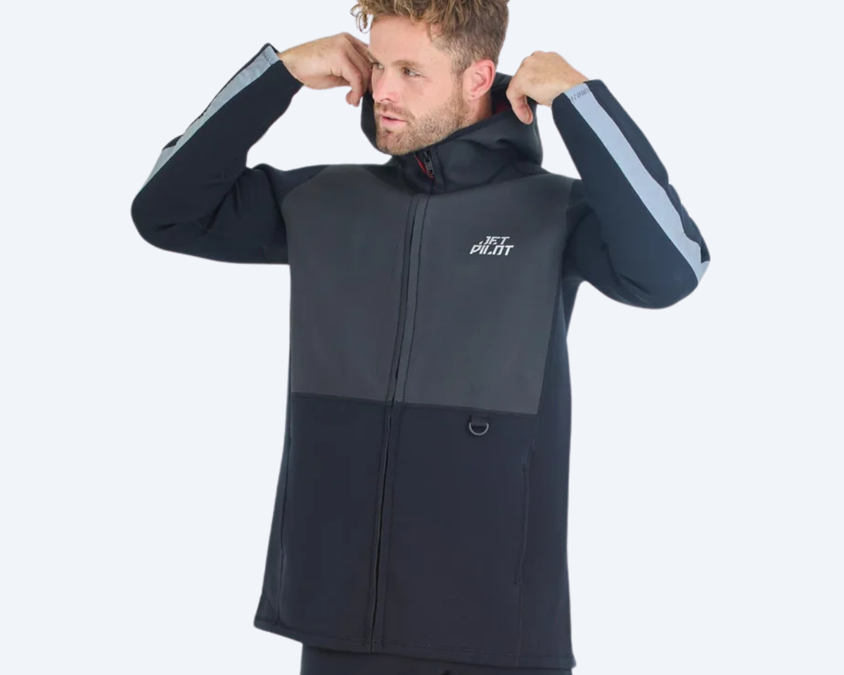 heat-seeker-tour-coat-hood-lighter-bg.png