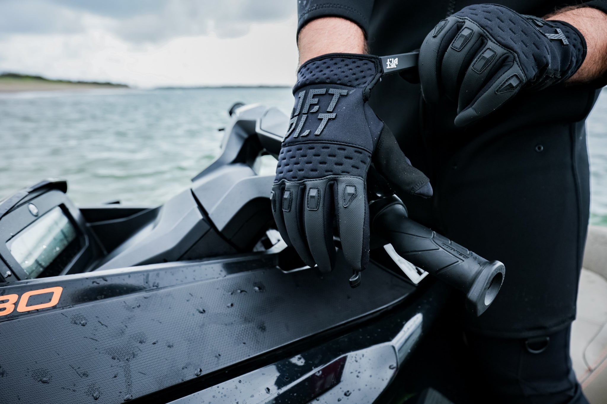 What to Pack for a Cold Weather Jet Ski Ride