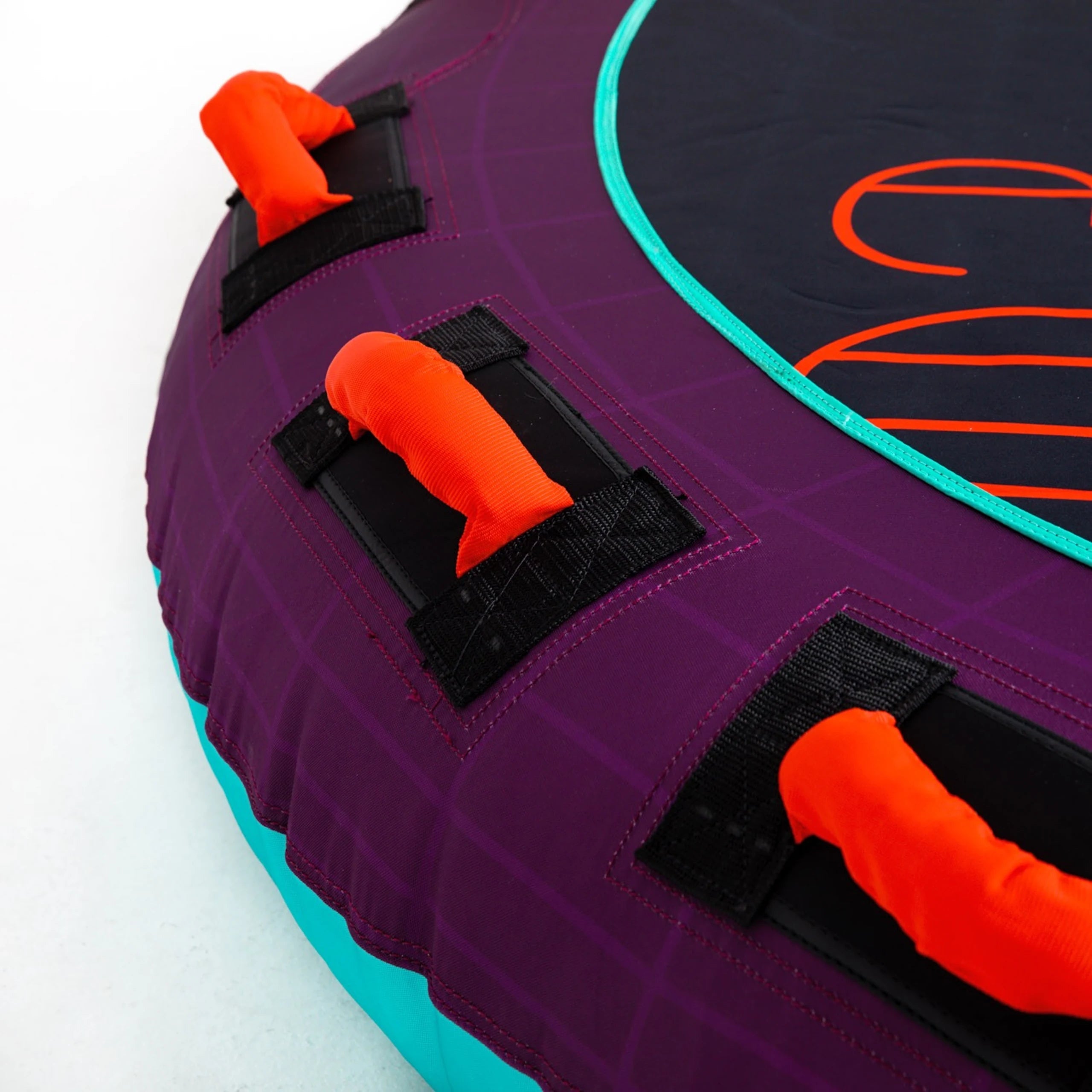 Jobe Droplet 3-person Towable Tube