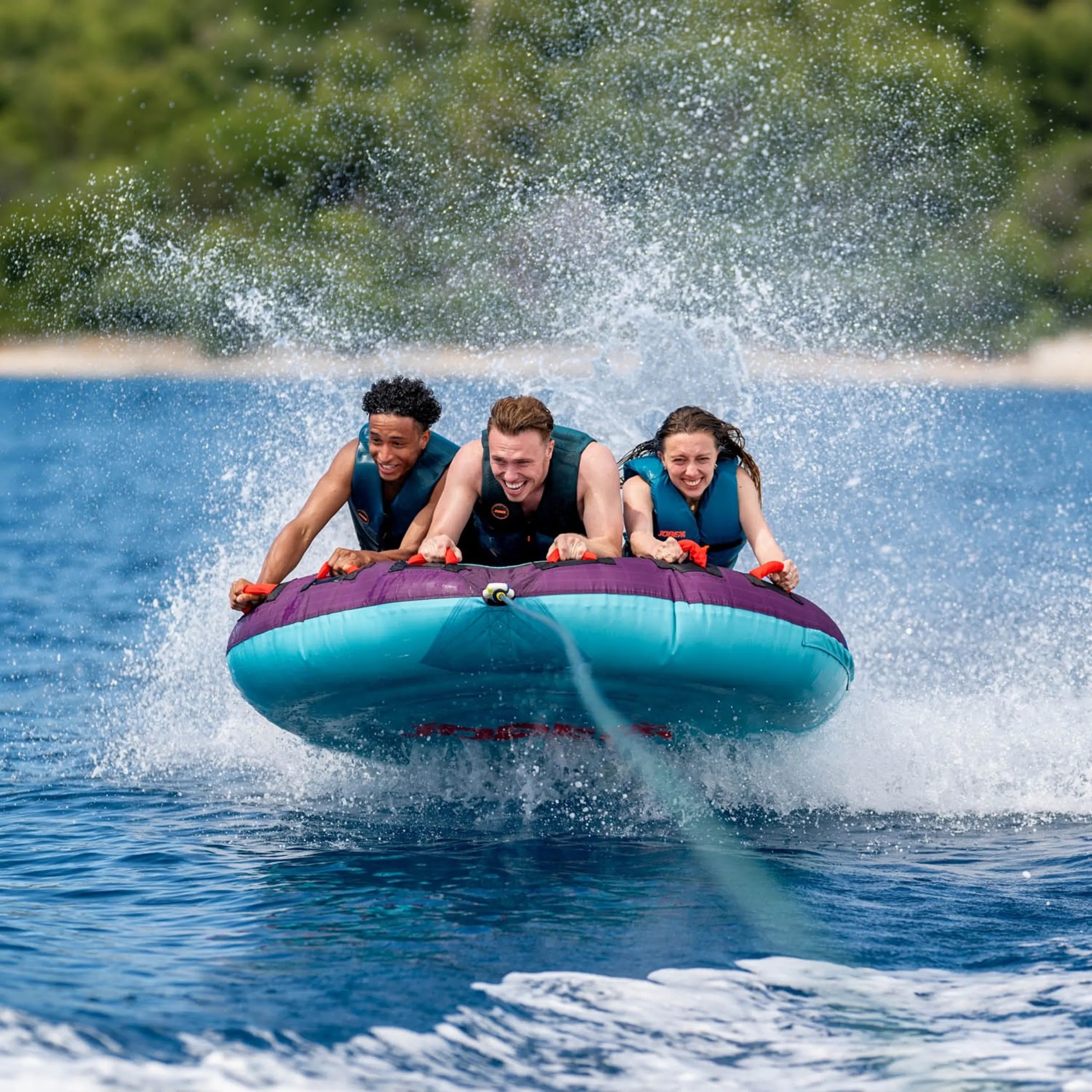 Jobe Droplet 3-person Towable Tube