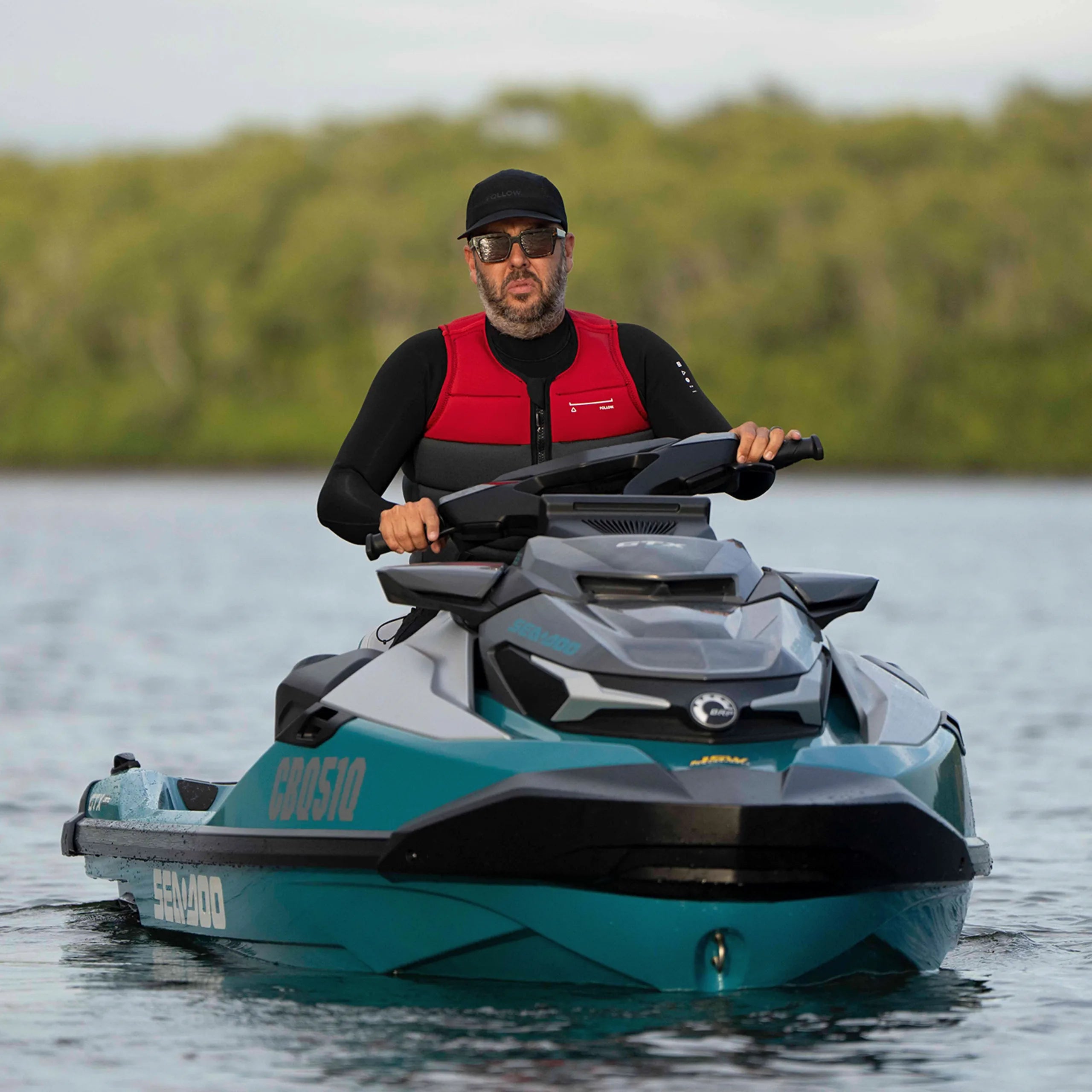 Follow Section Men's Life Jacket - Red Level 50 in use