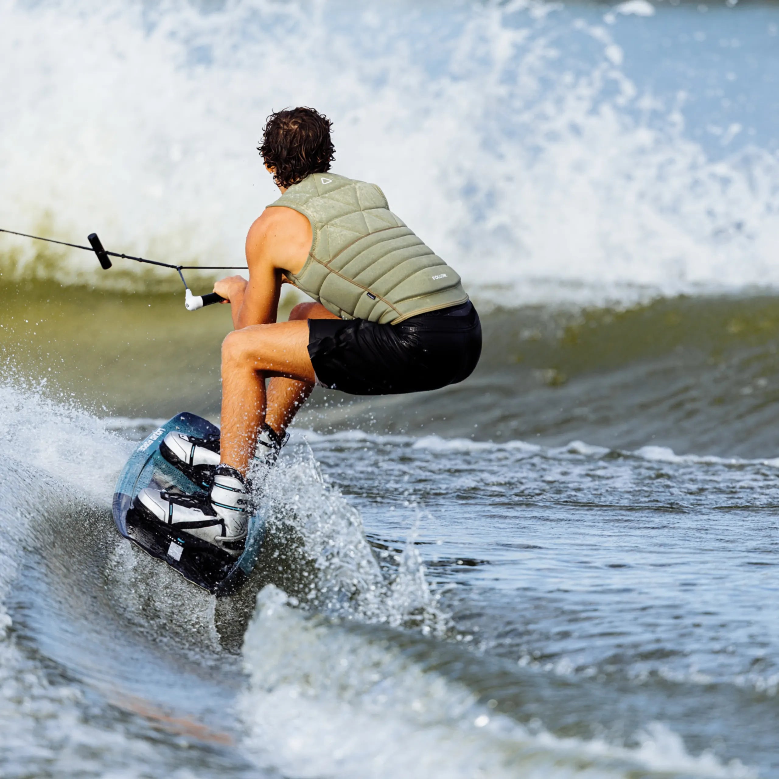 Liquid Force Remedy Wakeboard - Action 3