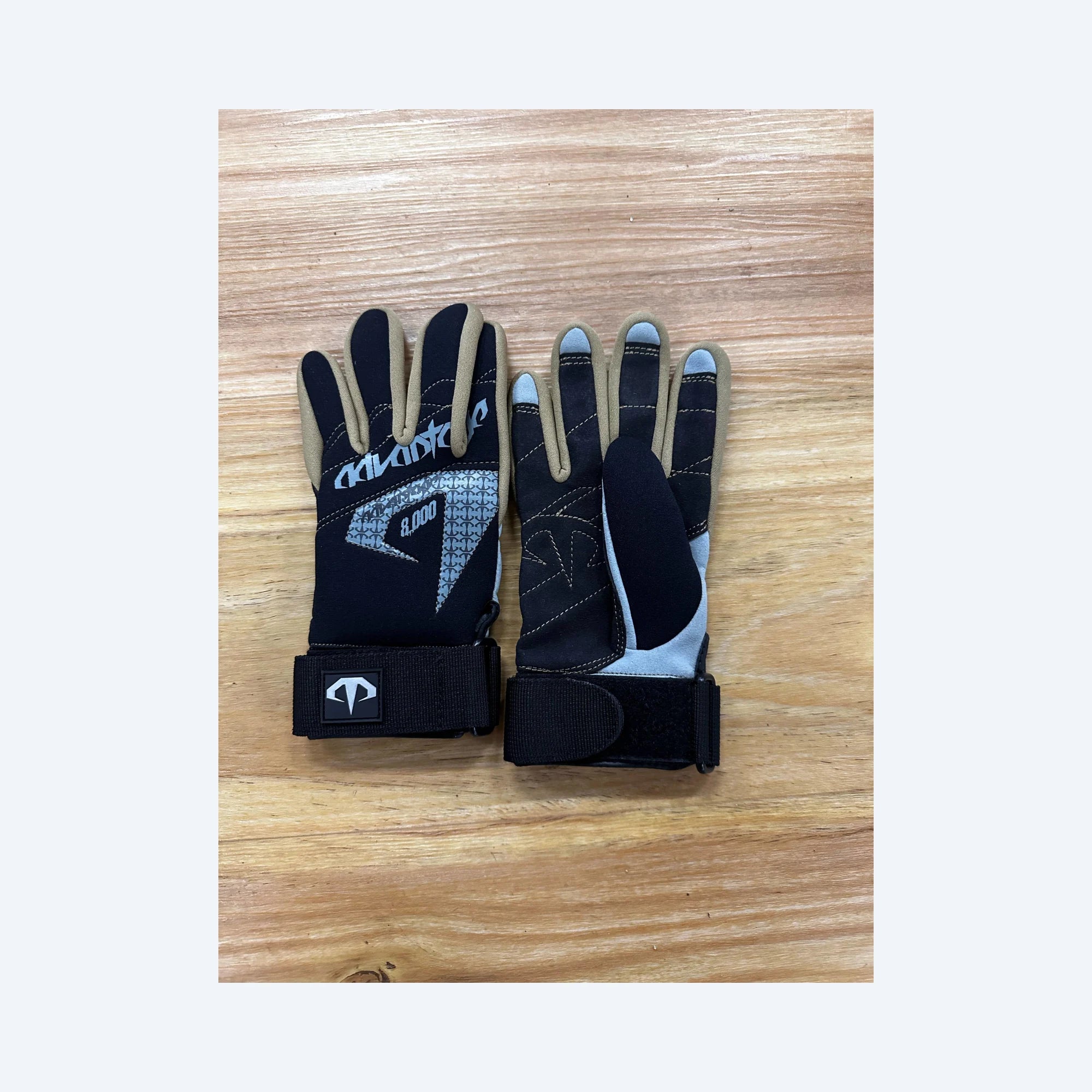 Advantage 8000 Glove