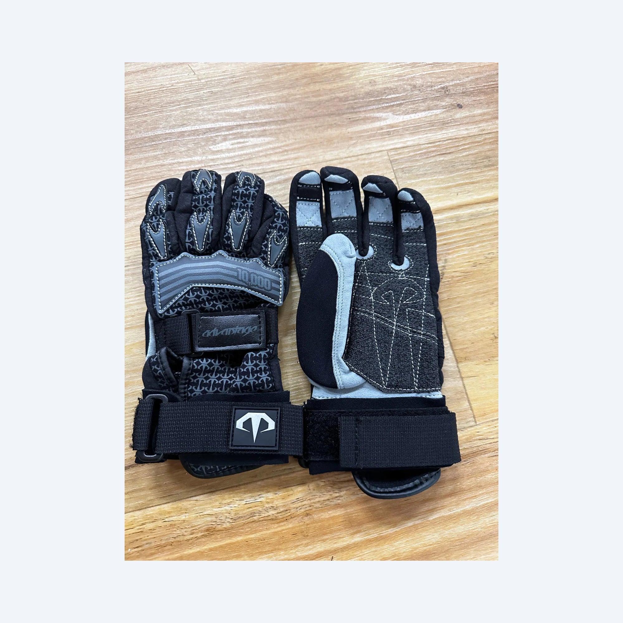 Advantage 10000 Pro Glove